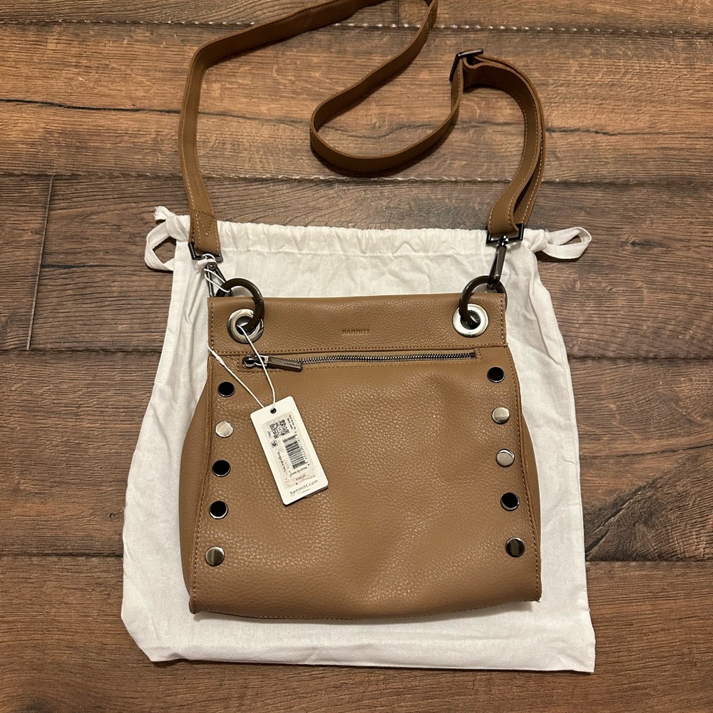 Stylish Tan Leather Shoulder Bag